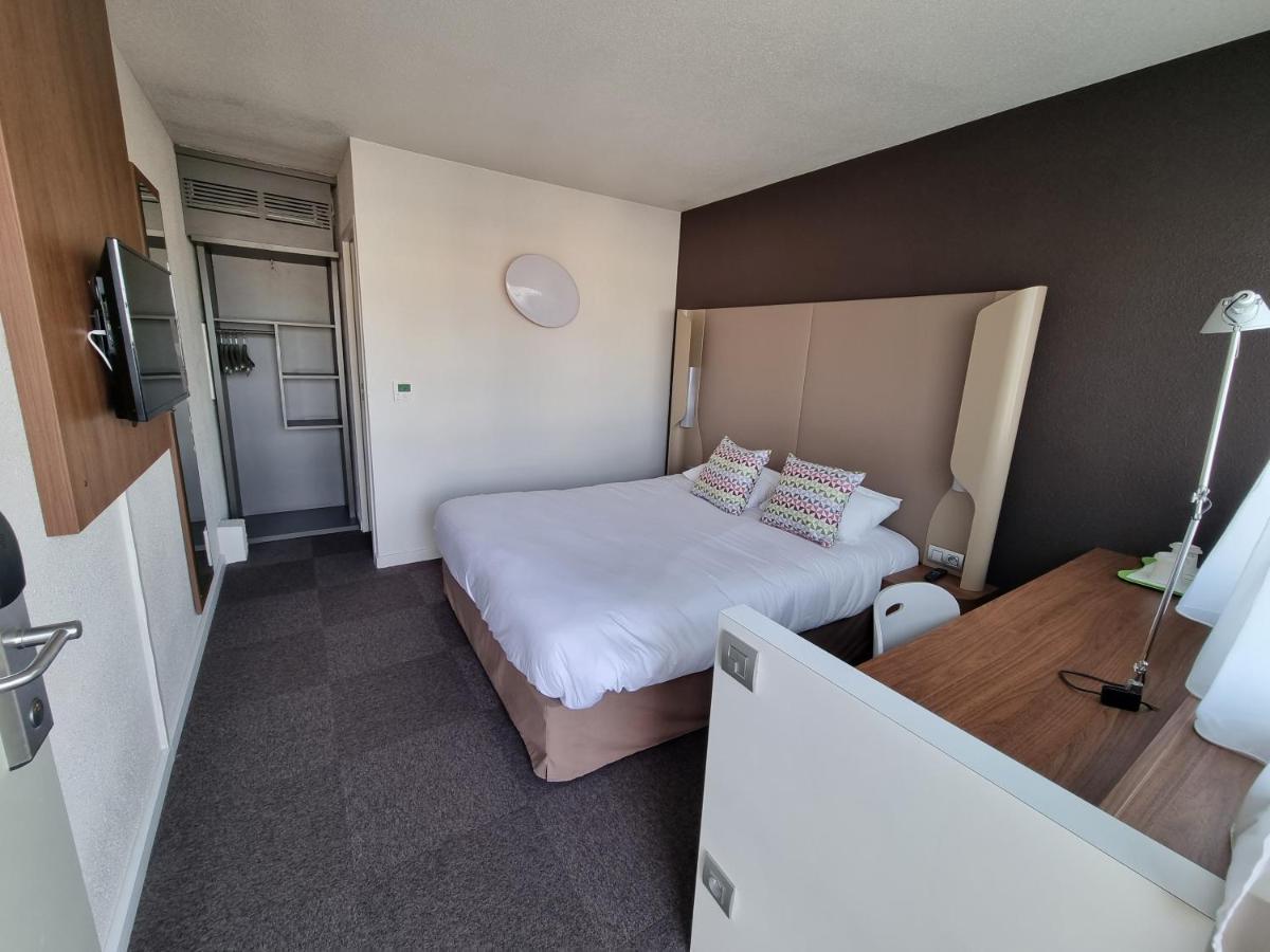 Campanile Toulouse - Aéroport 3*