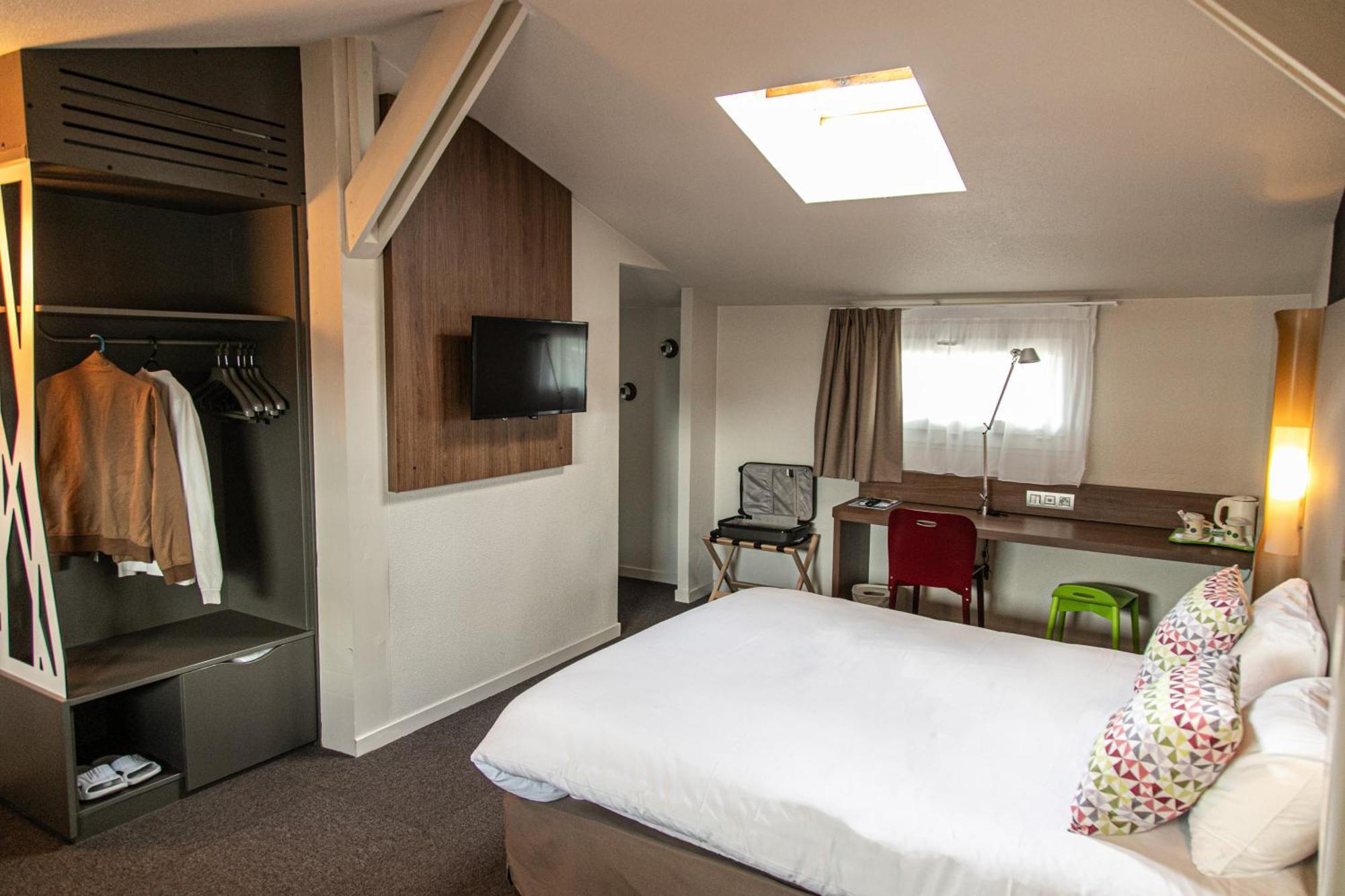 Campanile Toulouse - Aeroport Hotel 3*